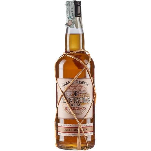 Rum Plantation Grande Réserve Pouring lt.1